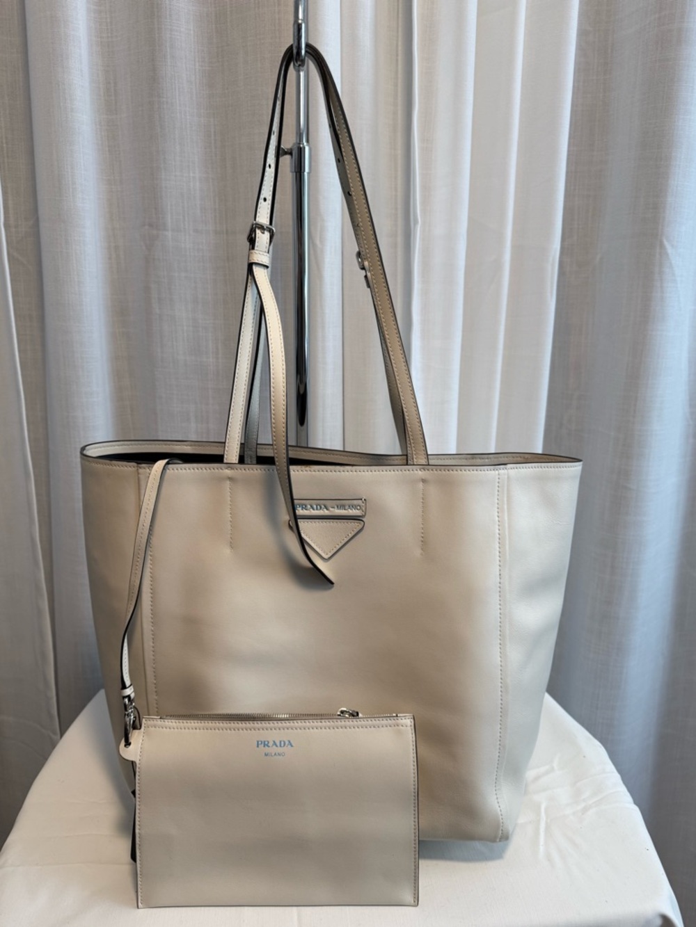 NWT Extremely rare, limited edition, white leather Prada tote bag- Authentic